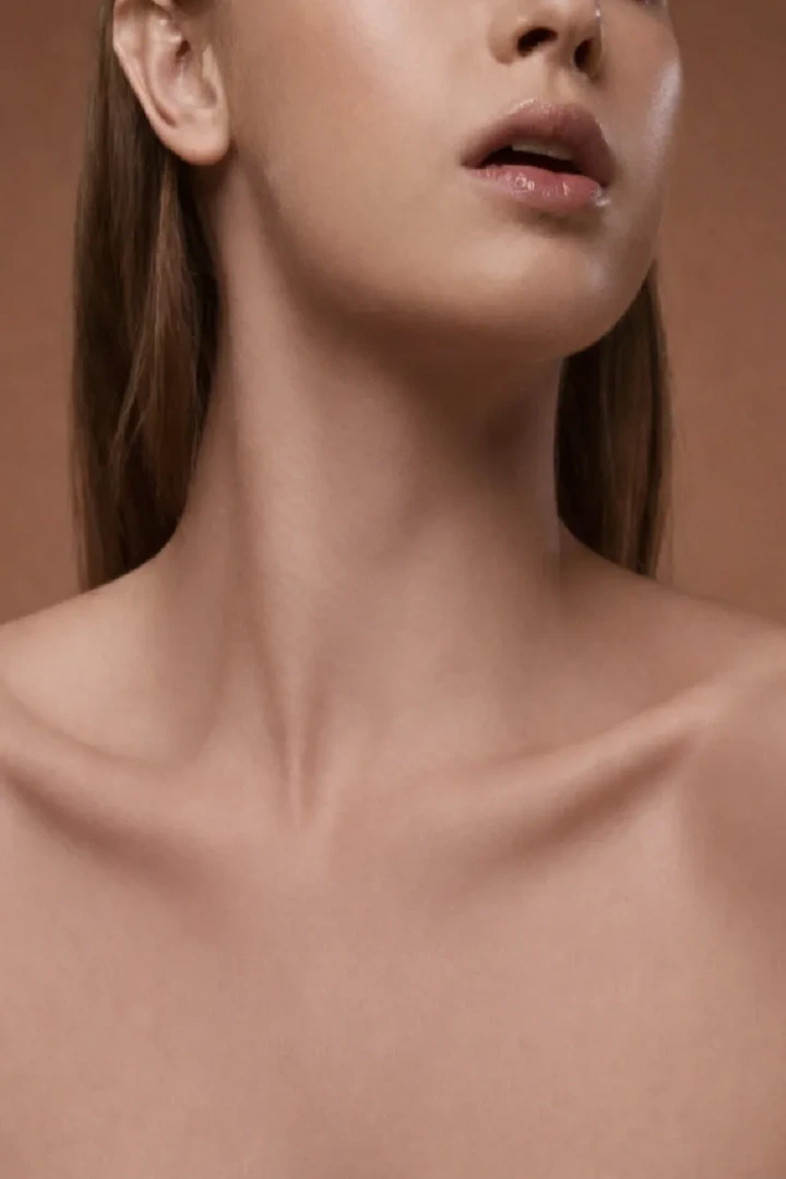 rejuvenecimiento de escote